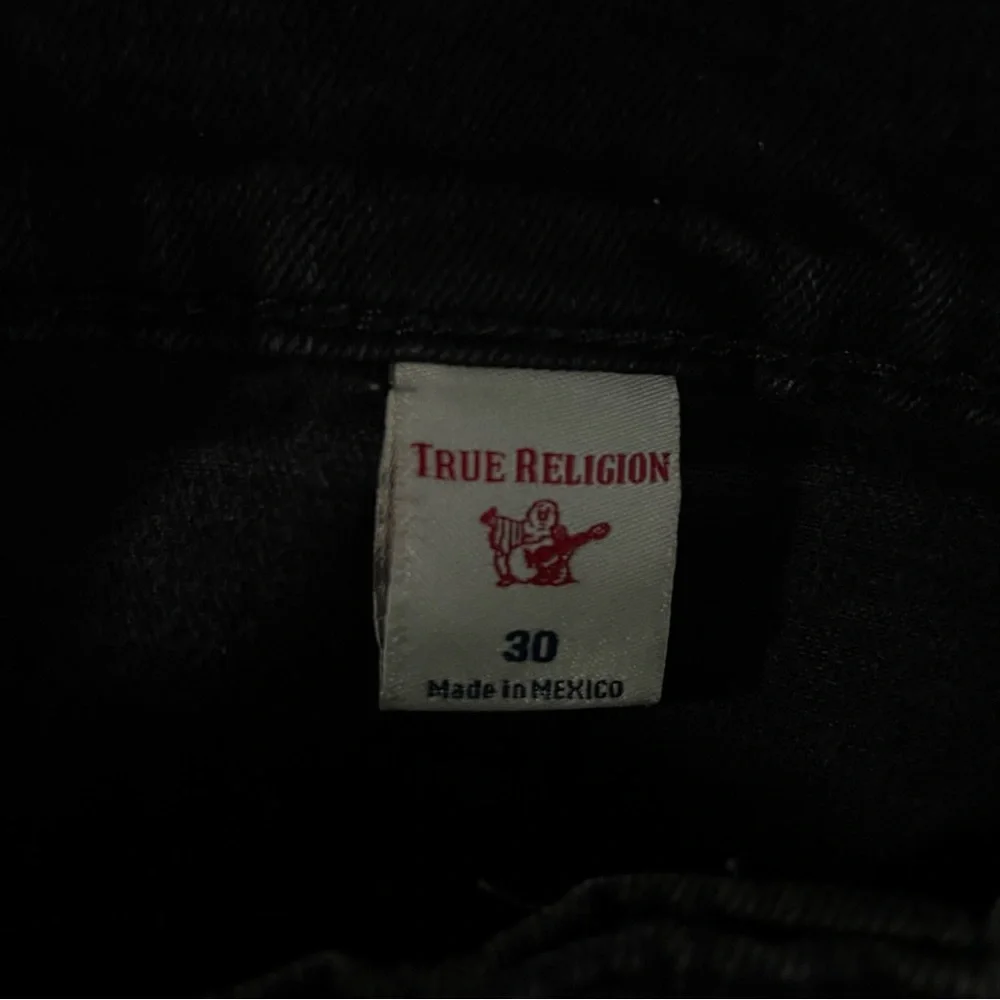 True Religion Men’s Rocco Relaxed Black Denim Skinny Jeans (Size: 30)